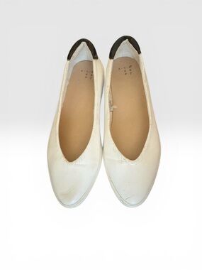 Women's White Ballet Flats with Black Accent/Rubber Sole